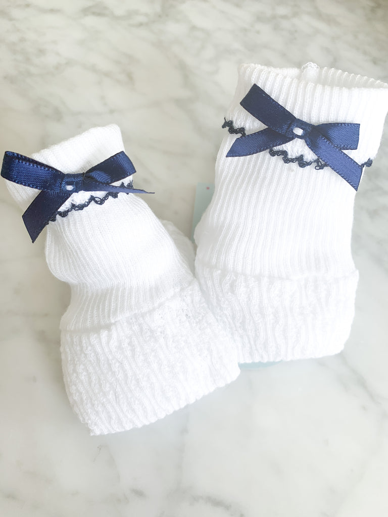 KNIT BOOTIES WITH BOW - NAVY - Made by McNamara